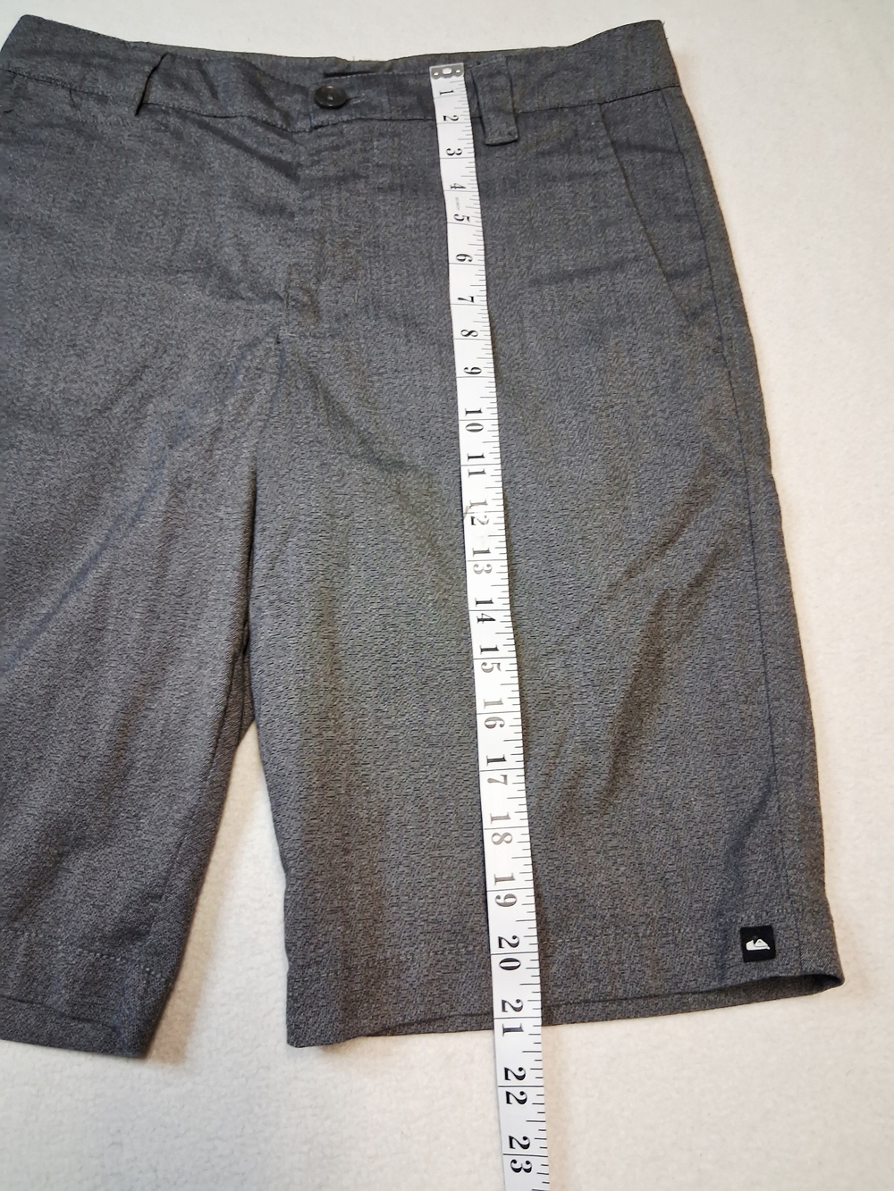 Quiksilver Men's Dark Gray Flat Front Shorts - Picture 3 of 7